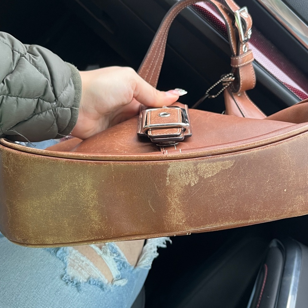 Y2k Coach all leather shoulder bag - Picture 4 of 11